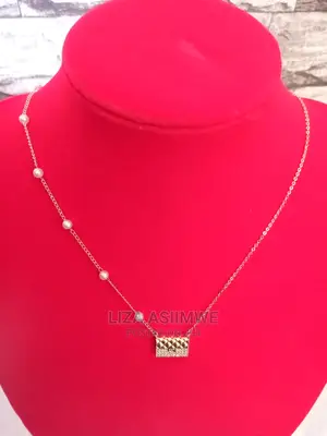 Unique Lady Necklaces Available With Pearls