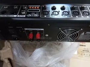 Yamaha 6 Channel Power Mixer