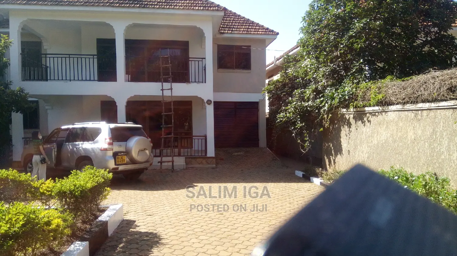 5bdrm Duplex in Kololo Property, Central Division for Rent