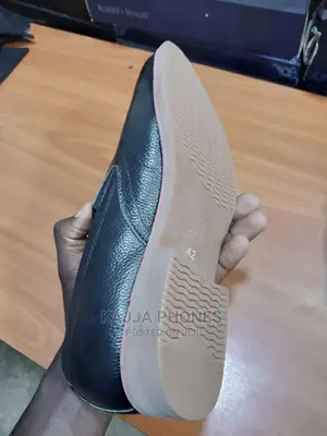Men's Shoes