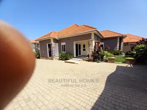 Furnished 4bdrm Bungalow in Kira High Class for Sale