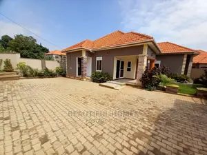 Furnished 4bdrm Bungalow in Kira Tarmacked for Sale