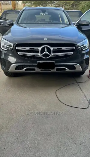 Photo - Mercedes-Benz GLC-Class 2020 Gray