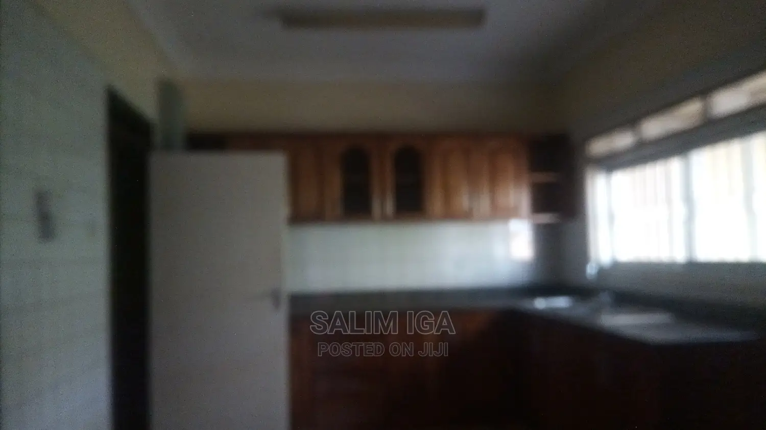4bdrm Bungalow in Kololo Property, Central Division for Rent