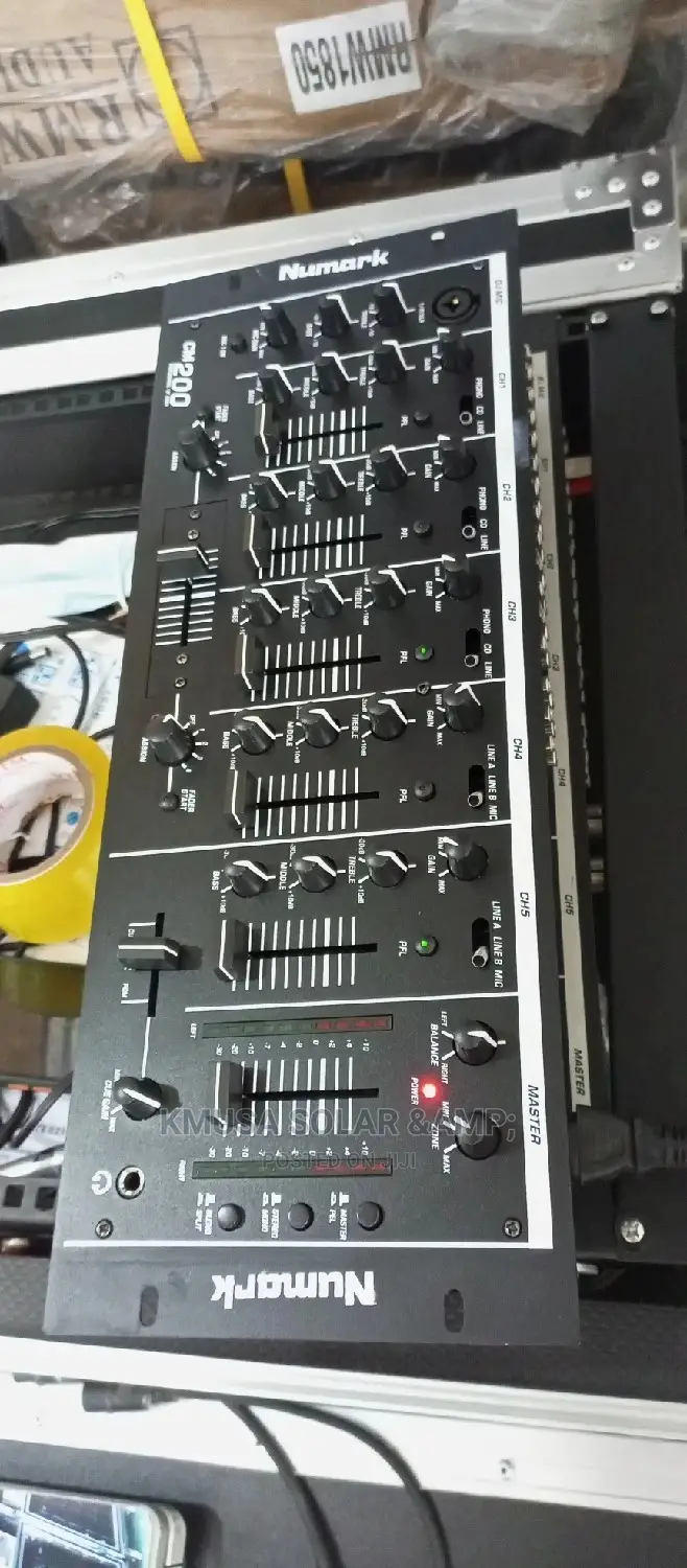 5 Channel Numark DJ Mixer