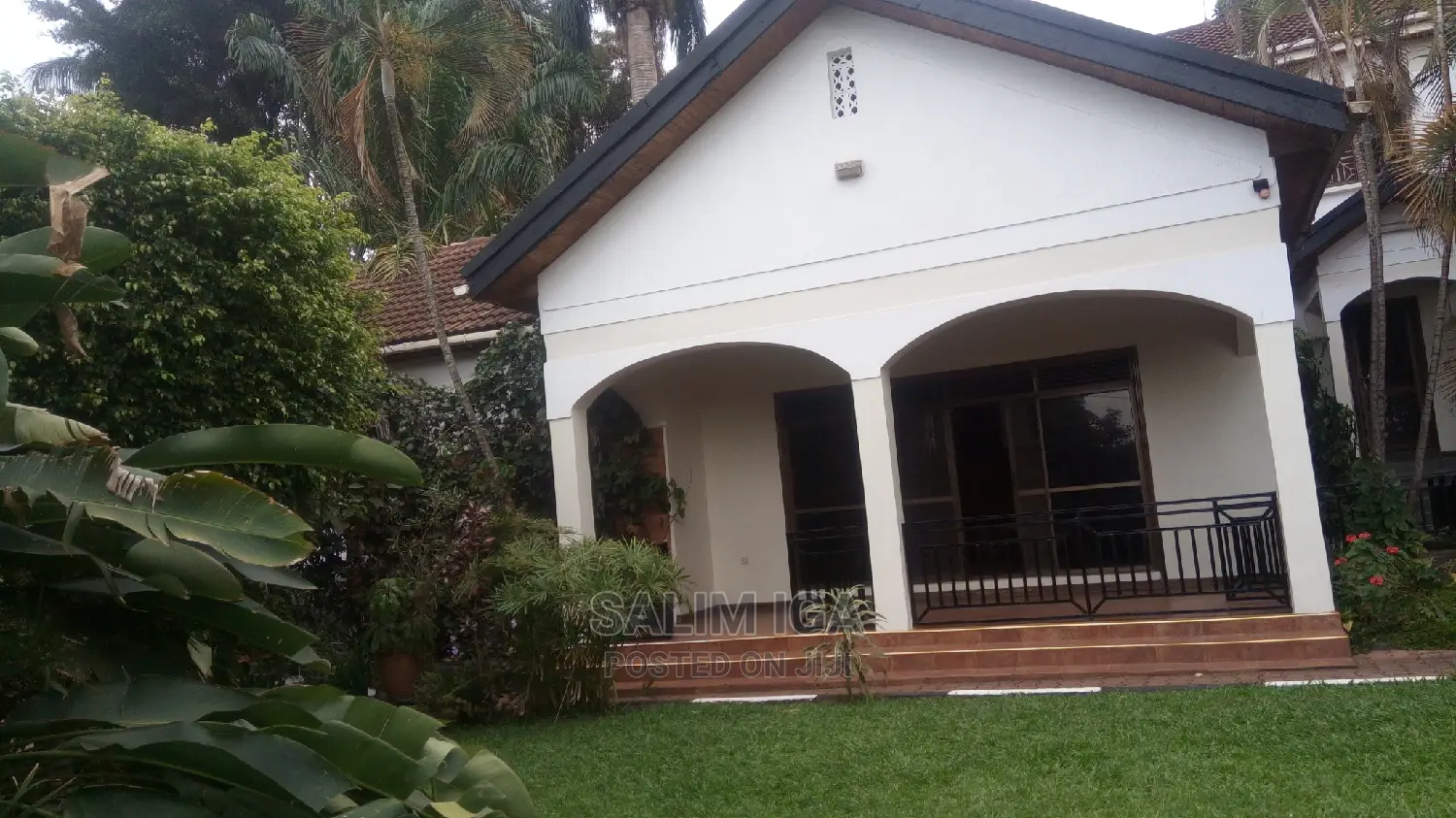 5bdrm Duplex in Kololo Property, Central Division for Rent