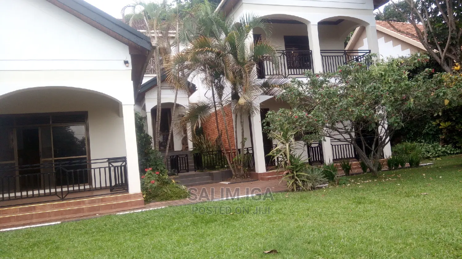 5bdrm Duplex in Kololo Property, Central Division for Rent