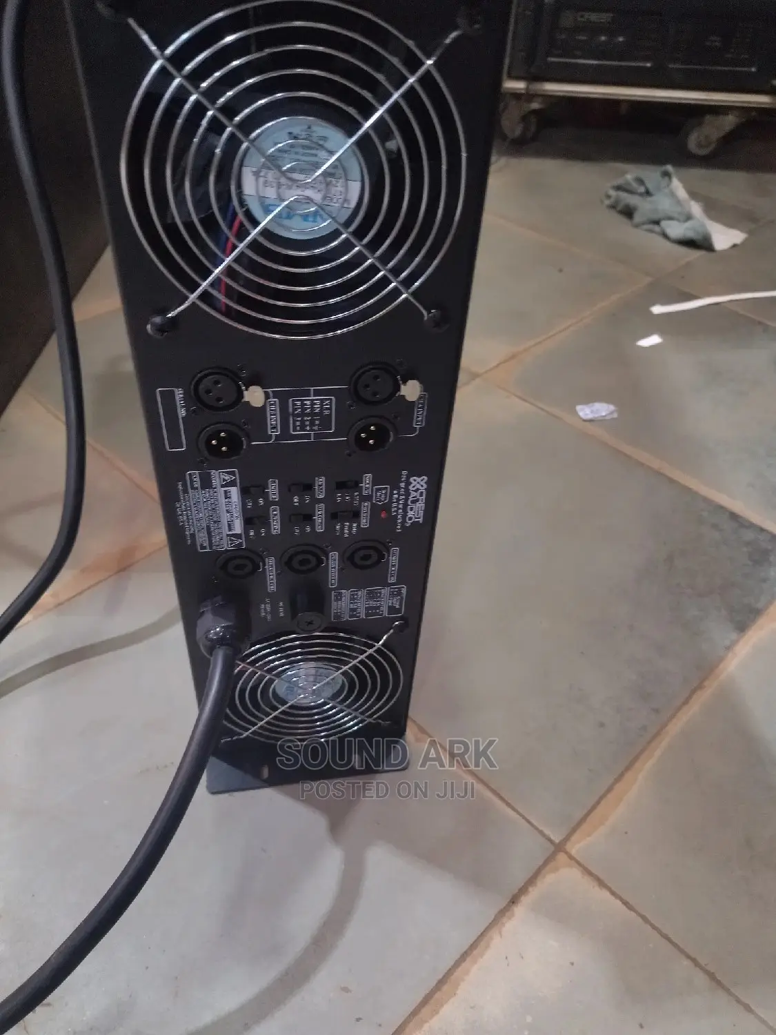 CA 18 / Crest Audio Amplifier