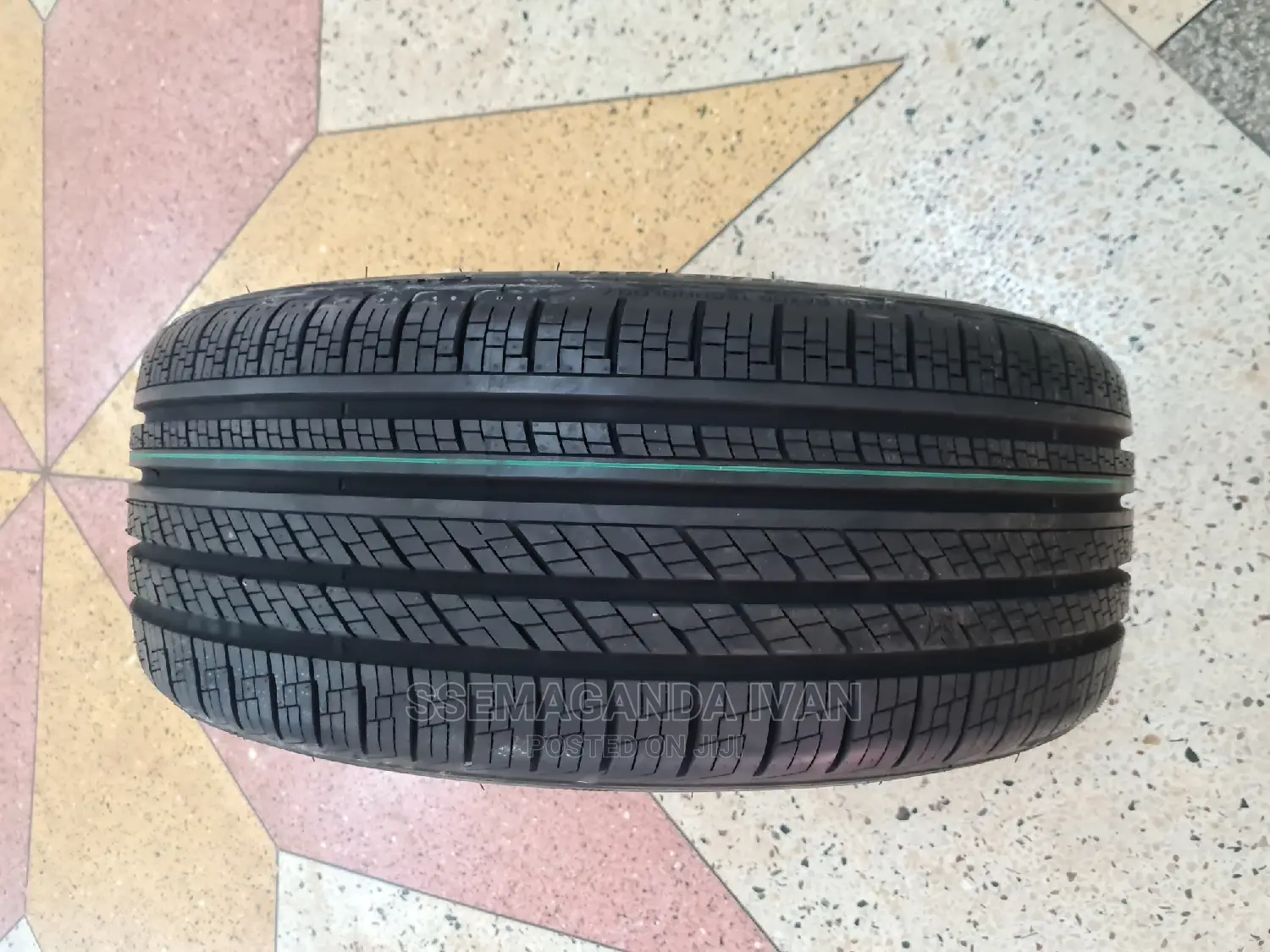 245/45r20 Vitour
