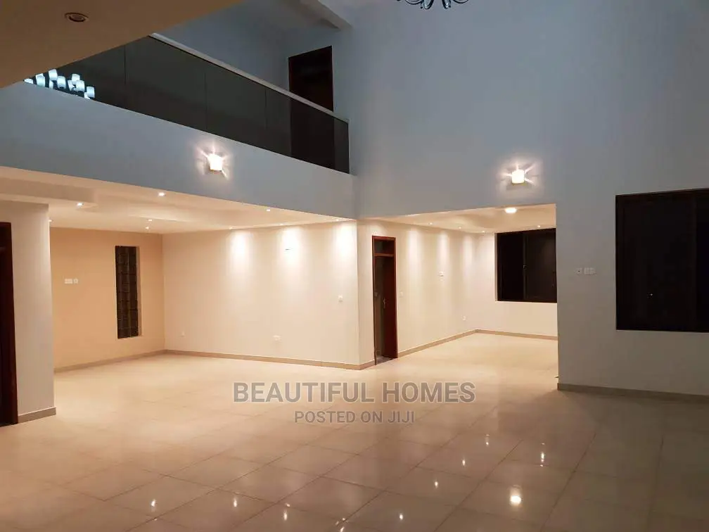 Furnished 7bdrm Mansion in Munyonyo, Makindye for Sale