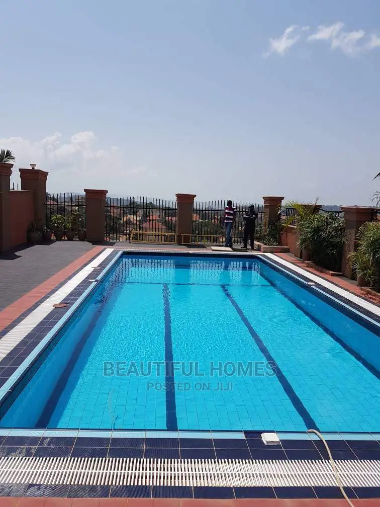 Furnished 7bdrm Mansion in Munyonyo, Makindye for Sale