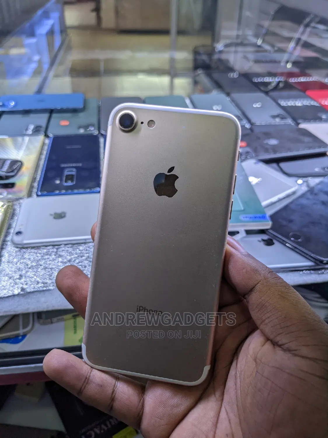 Apple iPhone 7 32 GB Gold