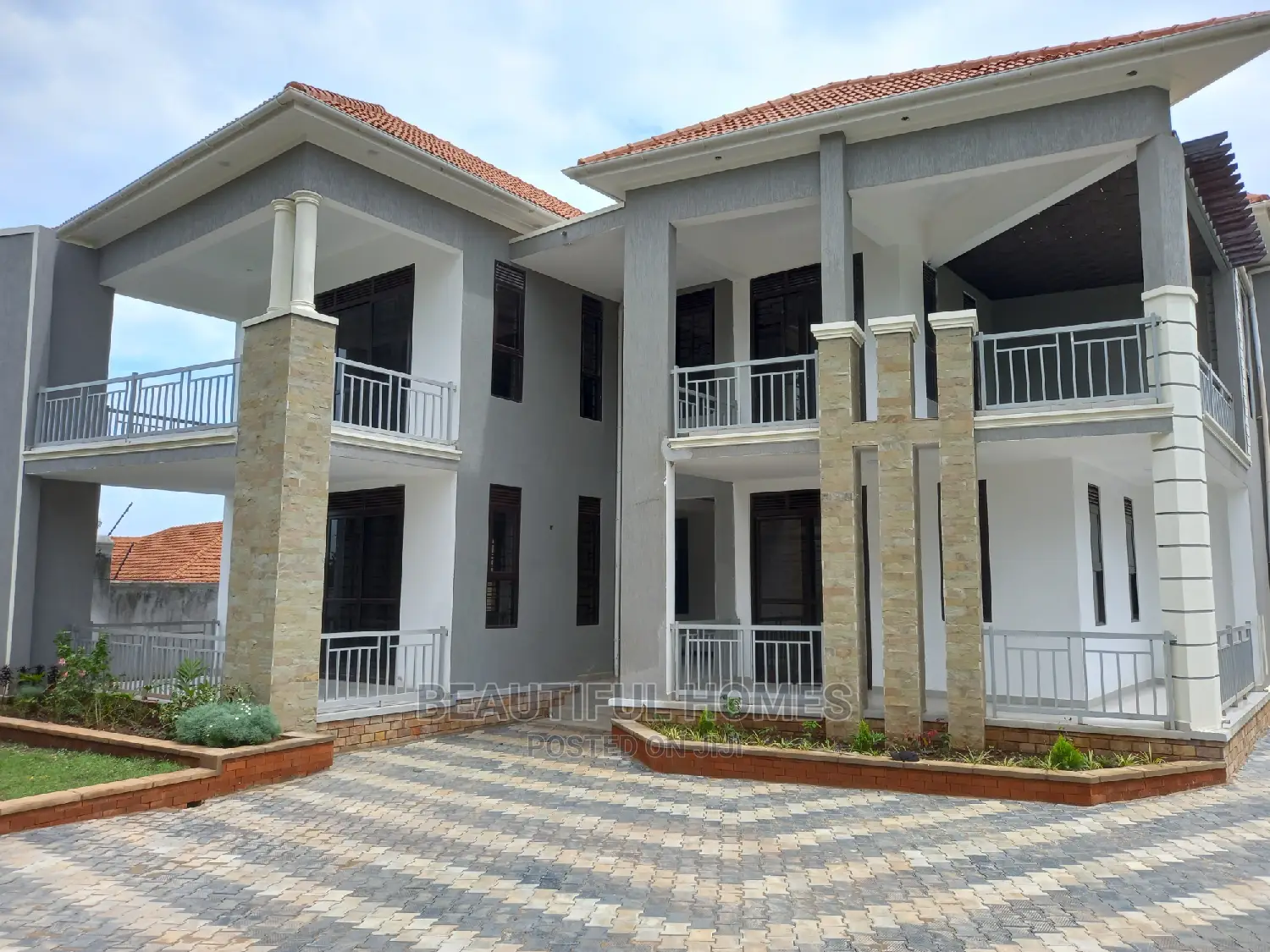 Furnished 6bdrm Mansion in Kiwatule Bidandi, Nakawa for Sale