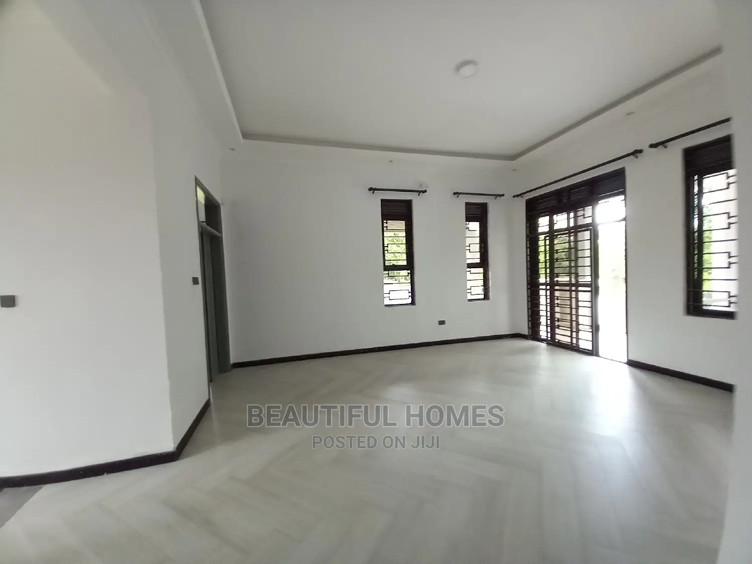 Furnished 6bdrm Mansion in Ministers Village, Central Division