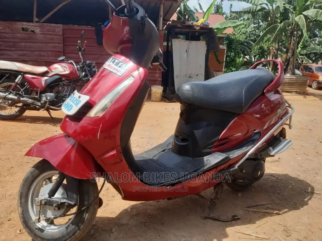 Mahindra Duro 2018 Red