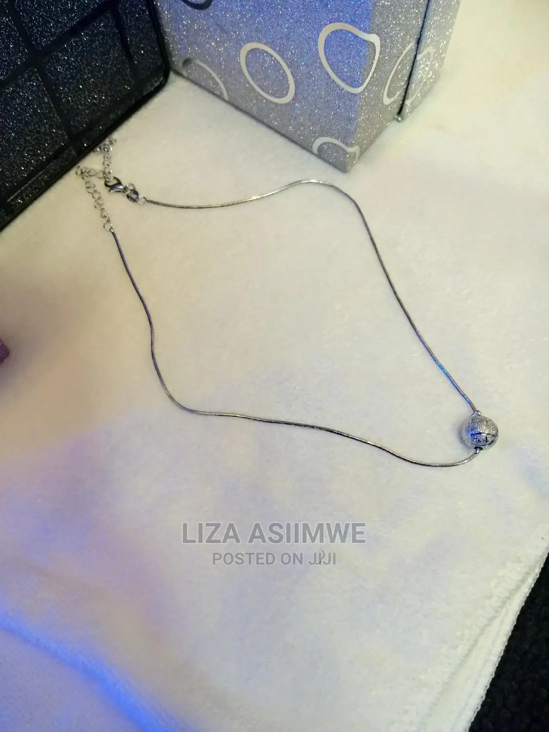 Simple Chocka Necklaces Available for the Ladies