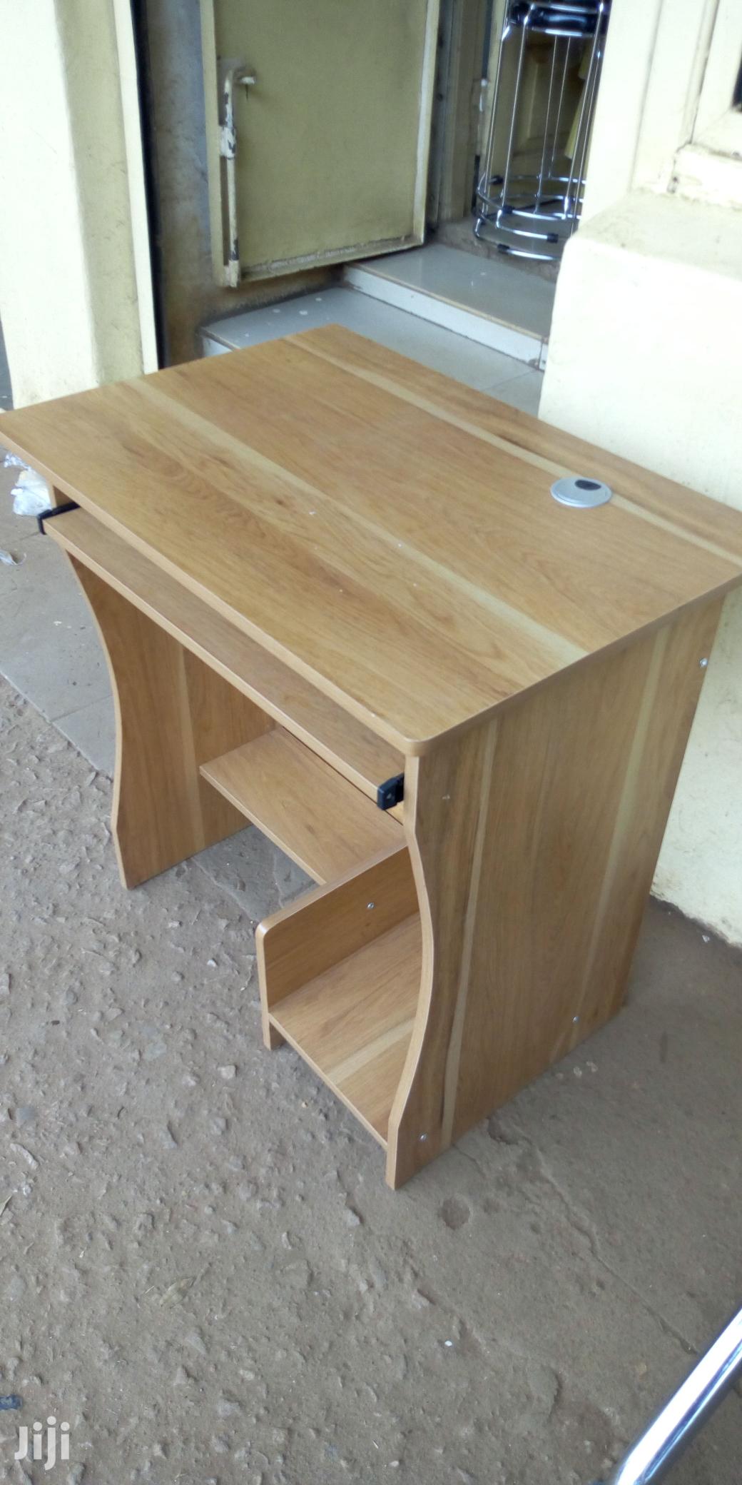 Simple Computer Desk