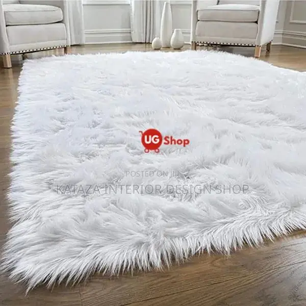 Fluffy Center Carpets