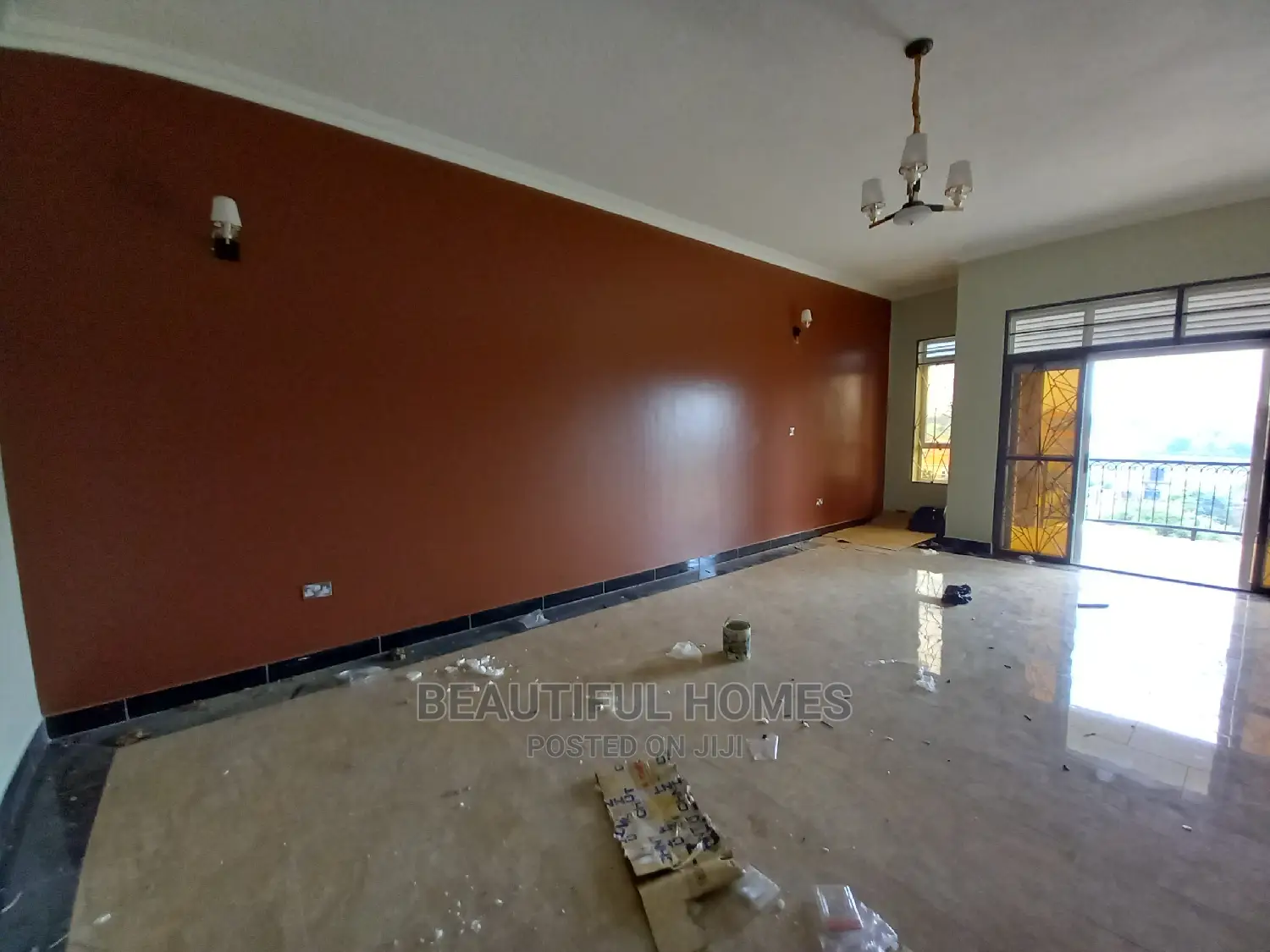 Furnished 6bdrm Duplex in Rich Neighborhood, Kira for Sale