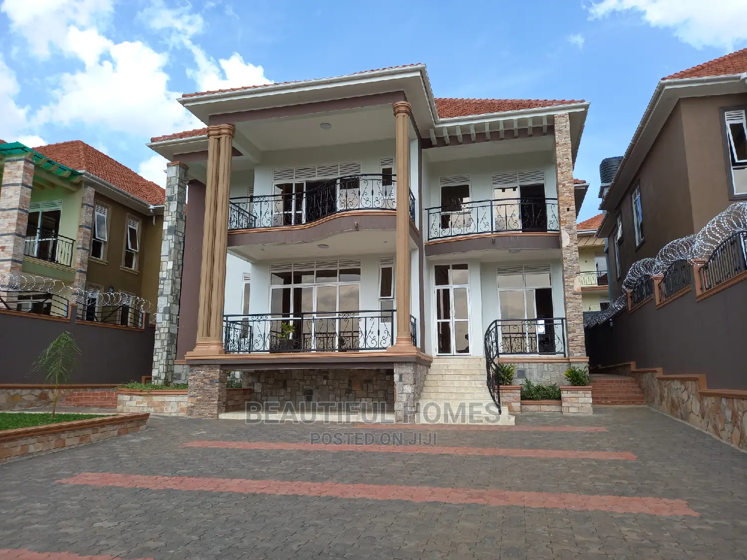 Furnished 6bdrm Duplex in Rich Zone, Kira for Sale