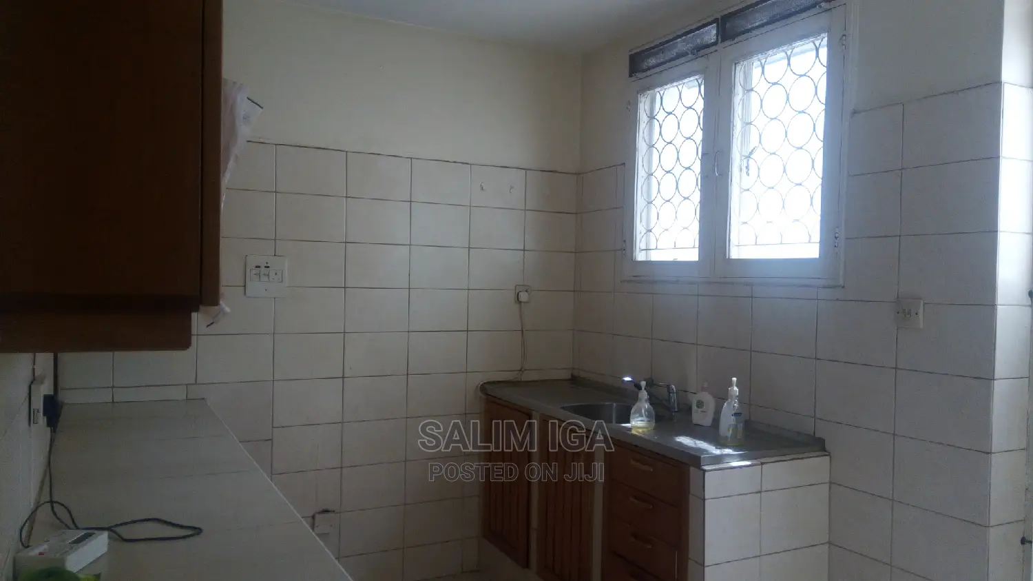 3bdrm Townhouse/Terrace in Kololo Property, Central Division for Rent