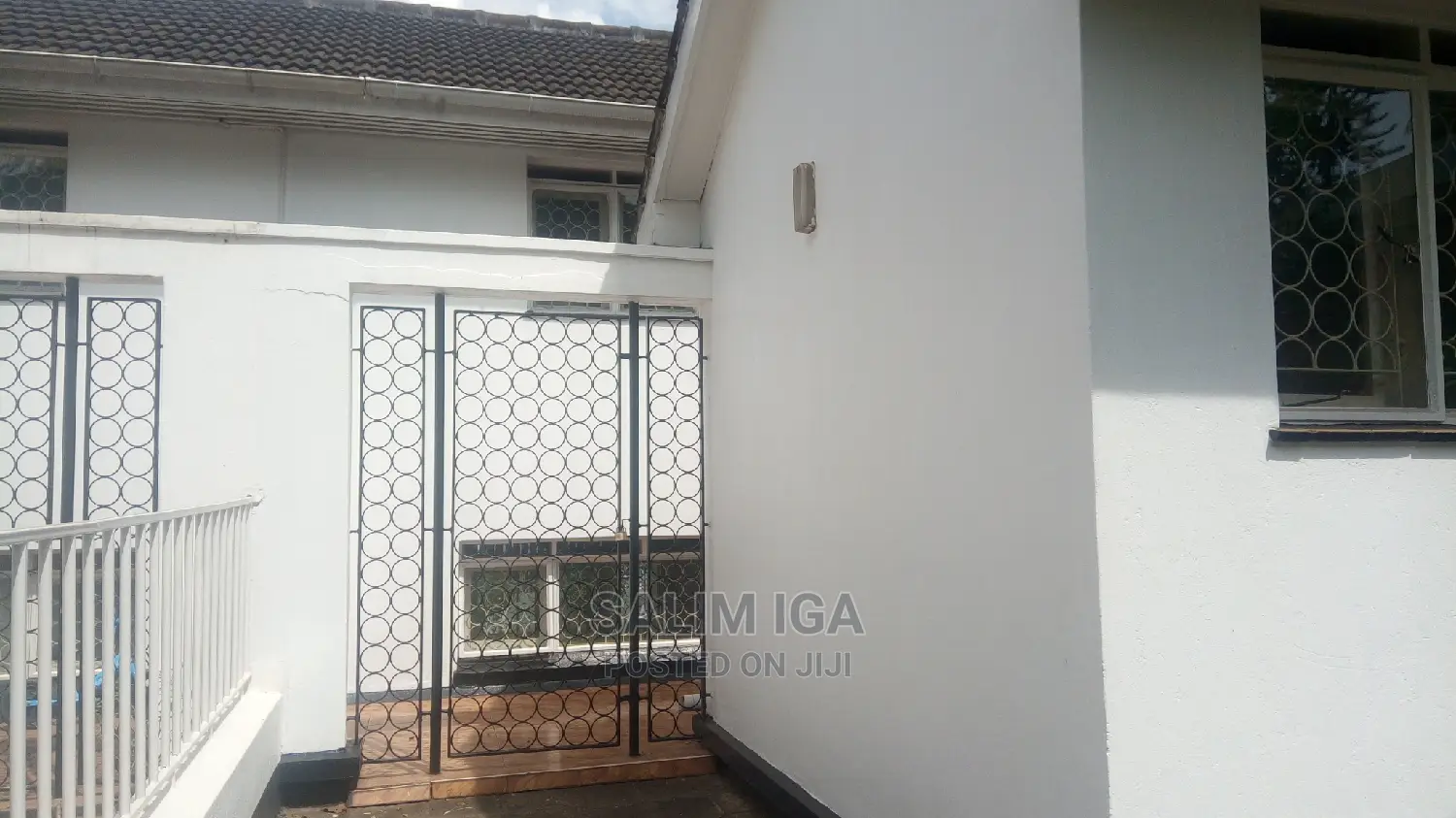 3bdrm Townhouse/Terrace in Kololo Property, Central Division for Rent