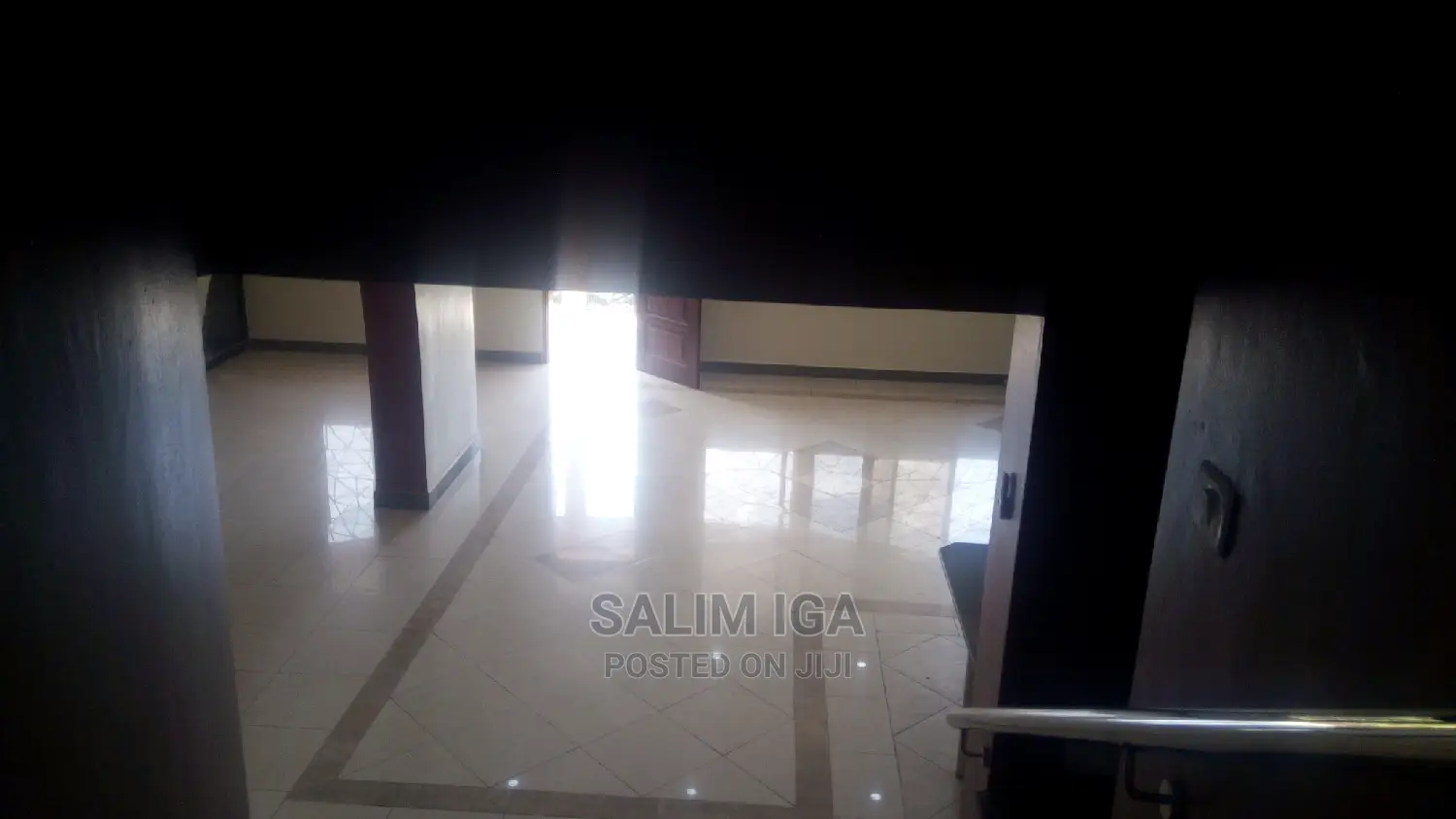 5bdrm Duplex in Kololo Property, Central Division for Rent