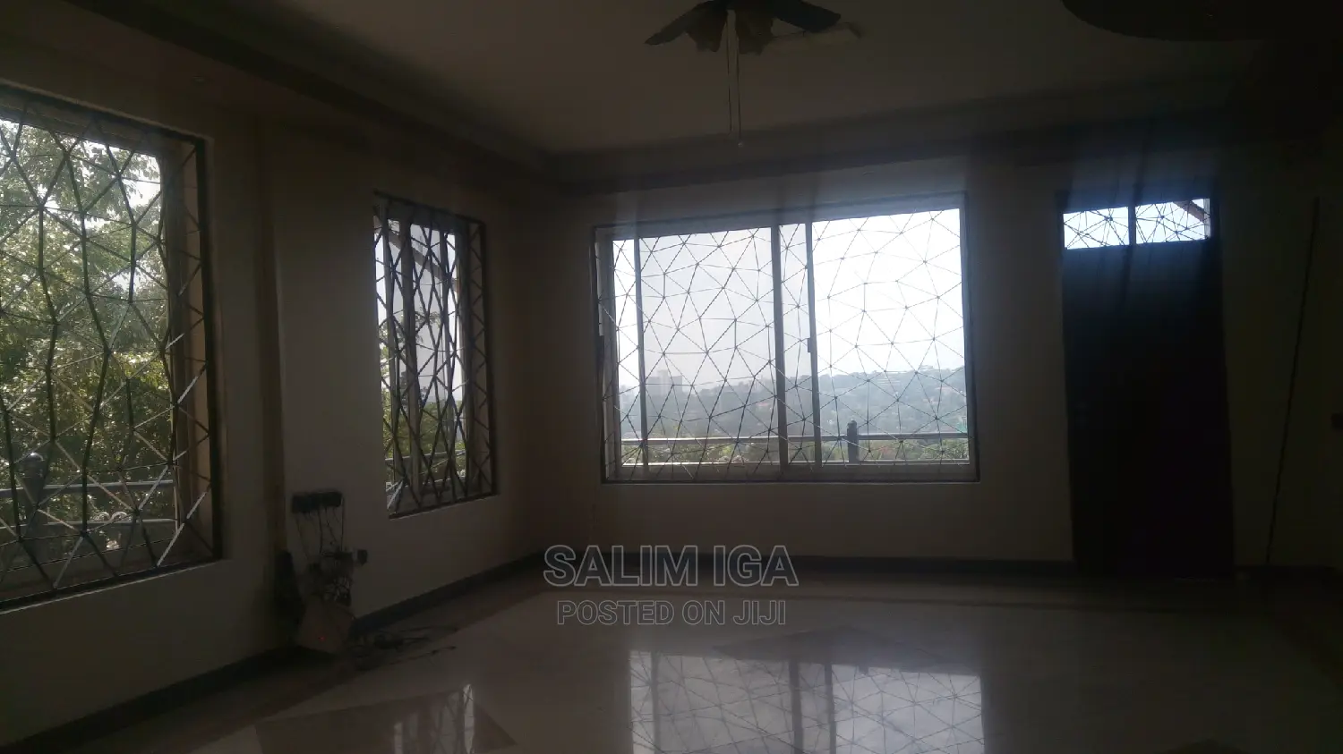 5bdrm Duplex in Kololo Property, Central Division for Rent