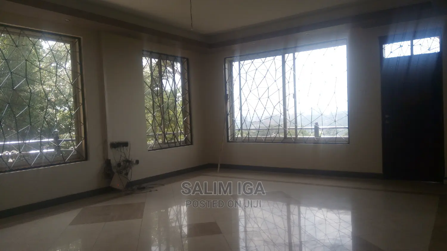 5bdrm Duplex in Kololo Property, Central Division for Rent