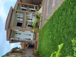 Furnished 6bdrm House in Kira for Sale