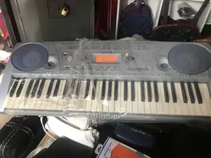 USA Used Yamaha PSR Portable Electronic Keyboard Bass Boost
