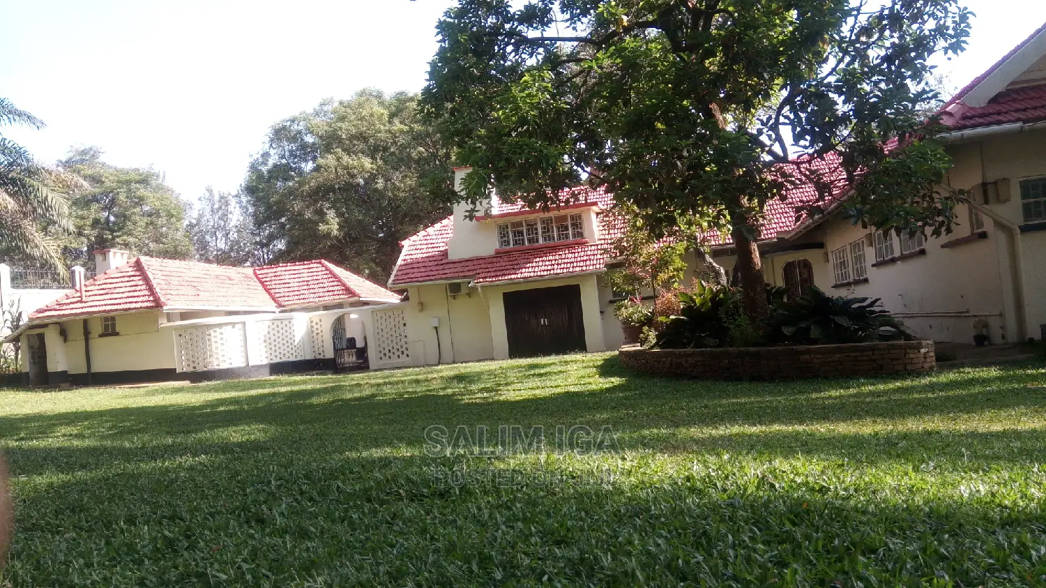 4bdrm Bungalow in Kololo Property, Central Division for Rent