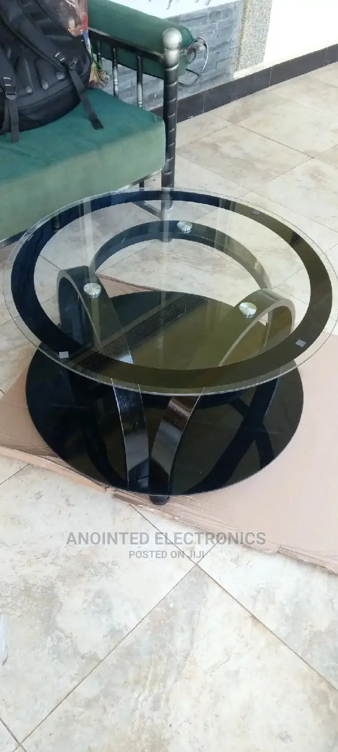 Round Glass Tables