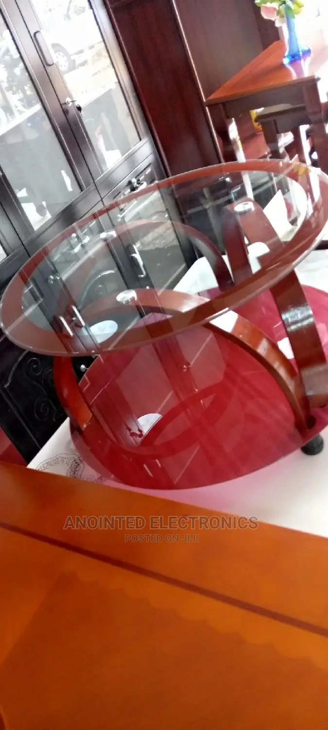 Glass Round Table