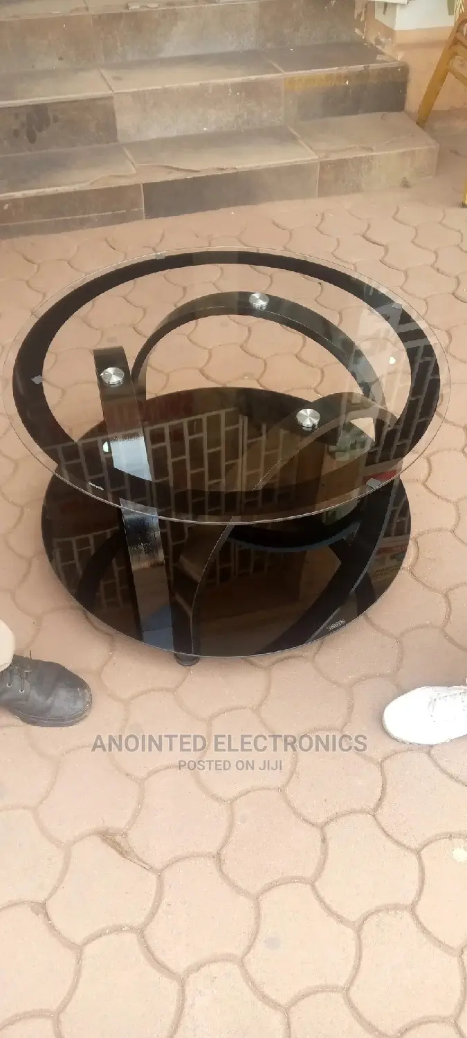 Glass Round Table
