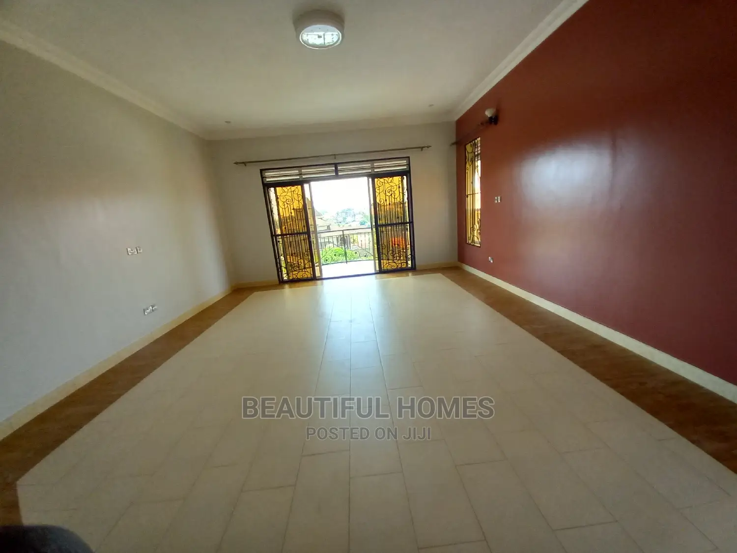Furnished 4bdrm Duplex in Kira Posh for Sale