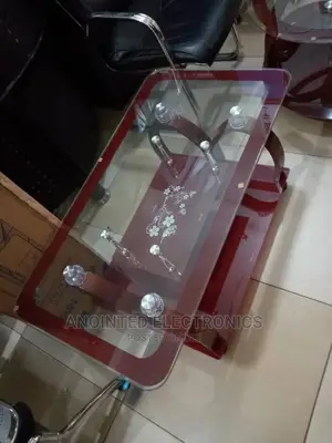 Strong Glass Table