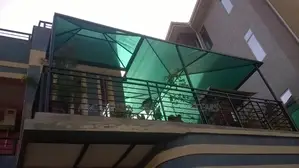 Balcony Shade Canopy for Your Family People to Chill Out