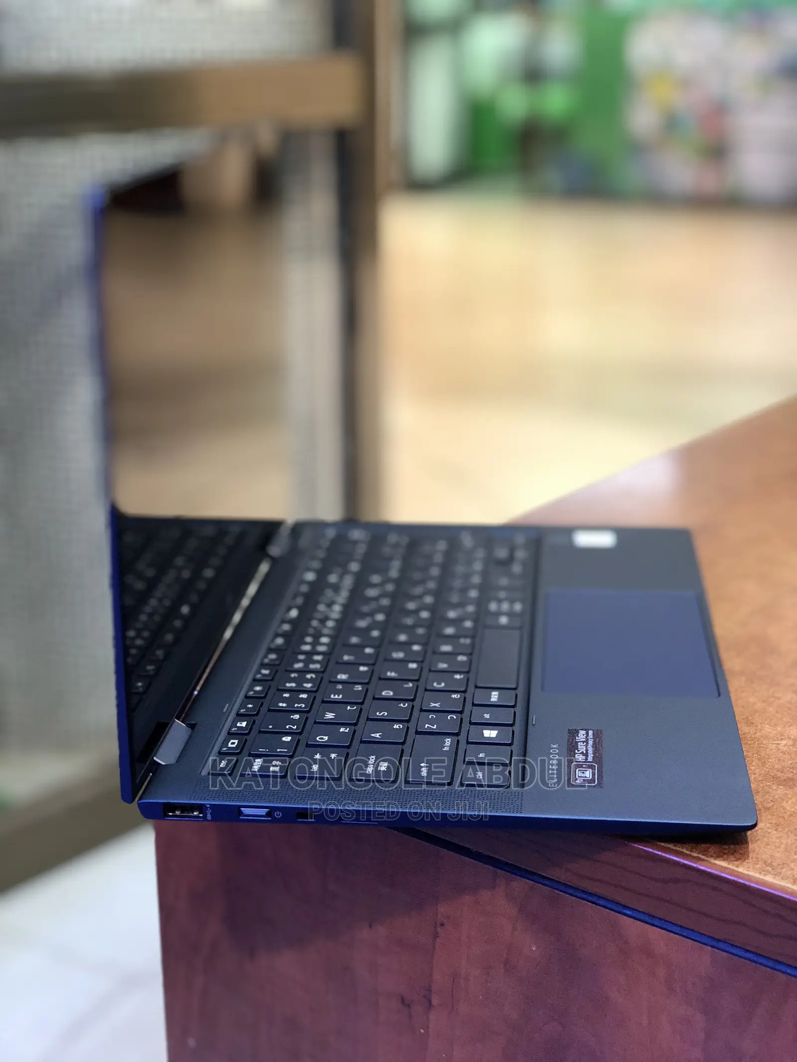 New Laptop HP Elite X2 1012 8GB Intel Core I5 SSD 256GB