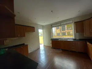 Furnished 6bdrm Mansion in Kiwatule Recreation, Nakawa for Sale