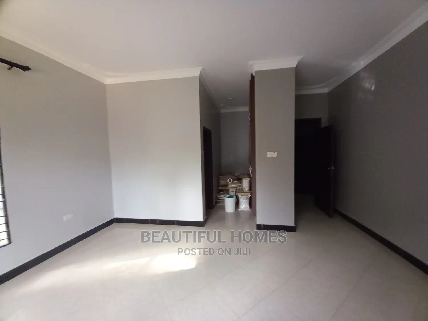 Furnished 4bdrm House in Kira for Sale