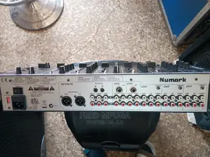 DJ Mixer Cm 200