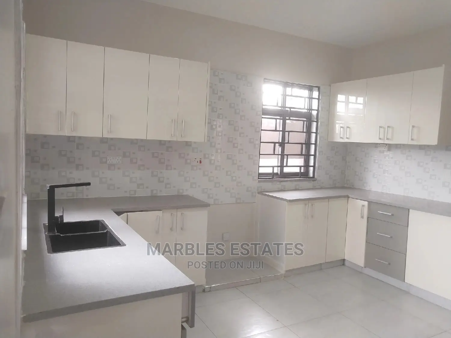4bdrm Townhouse/Terrace in Naguru, Central Division for Rent