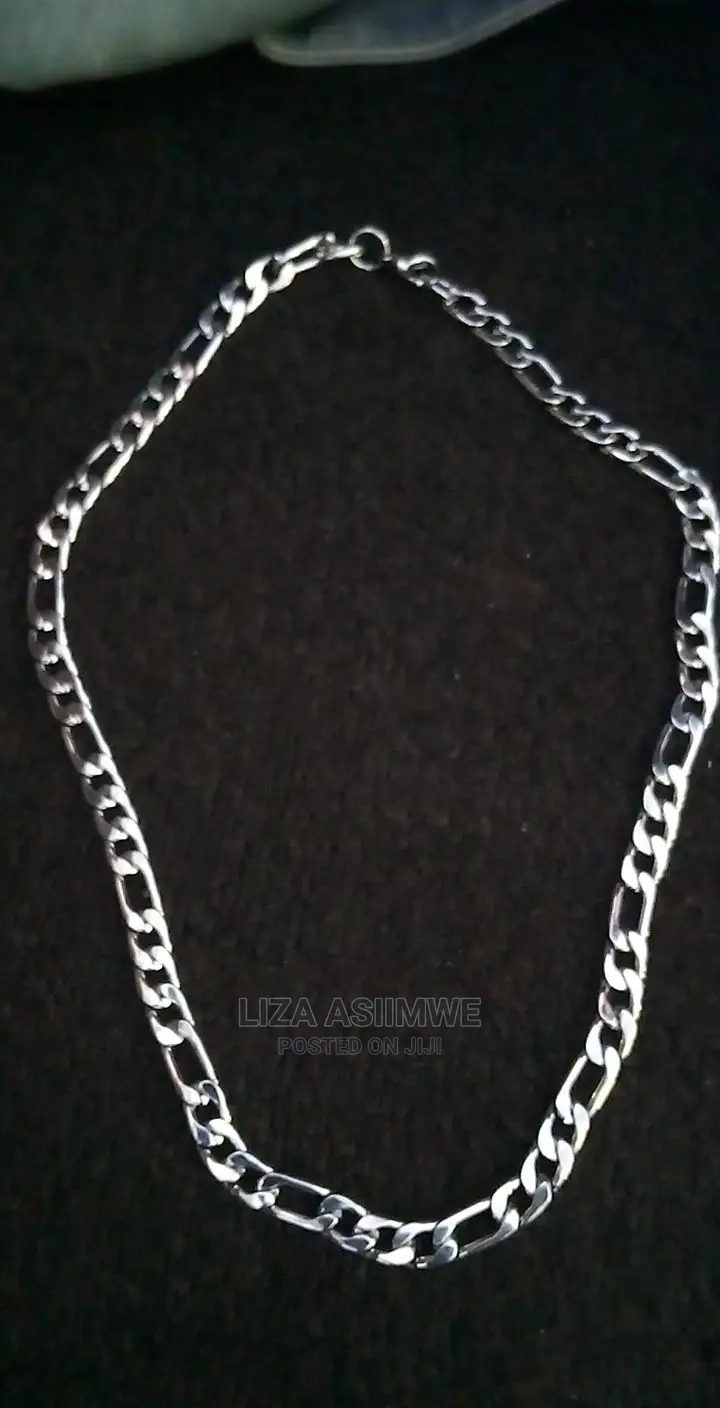 Men's Authentic Chains Available
