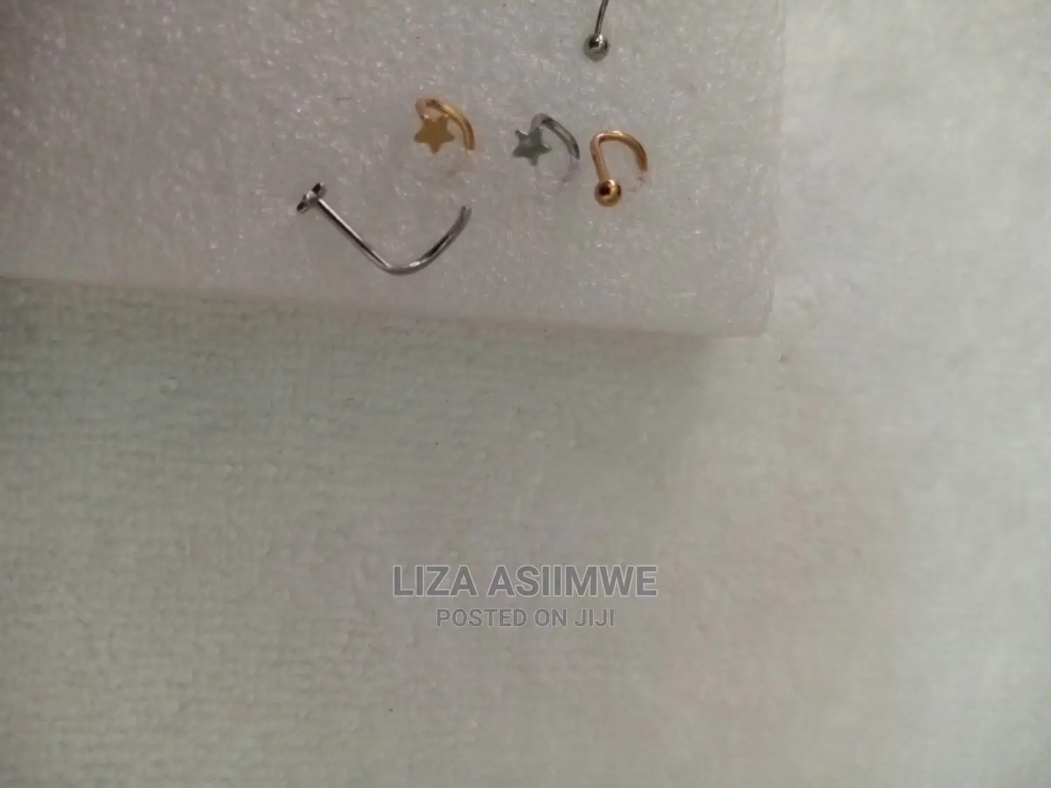 Quality Nose Pins Available