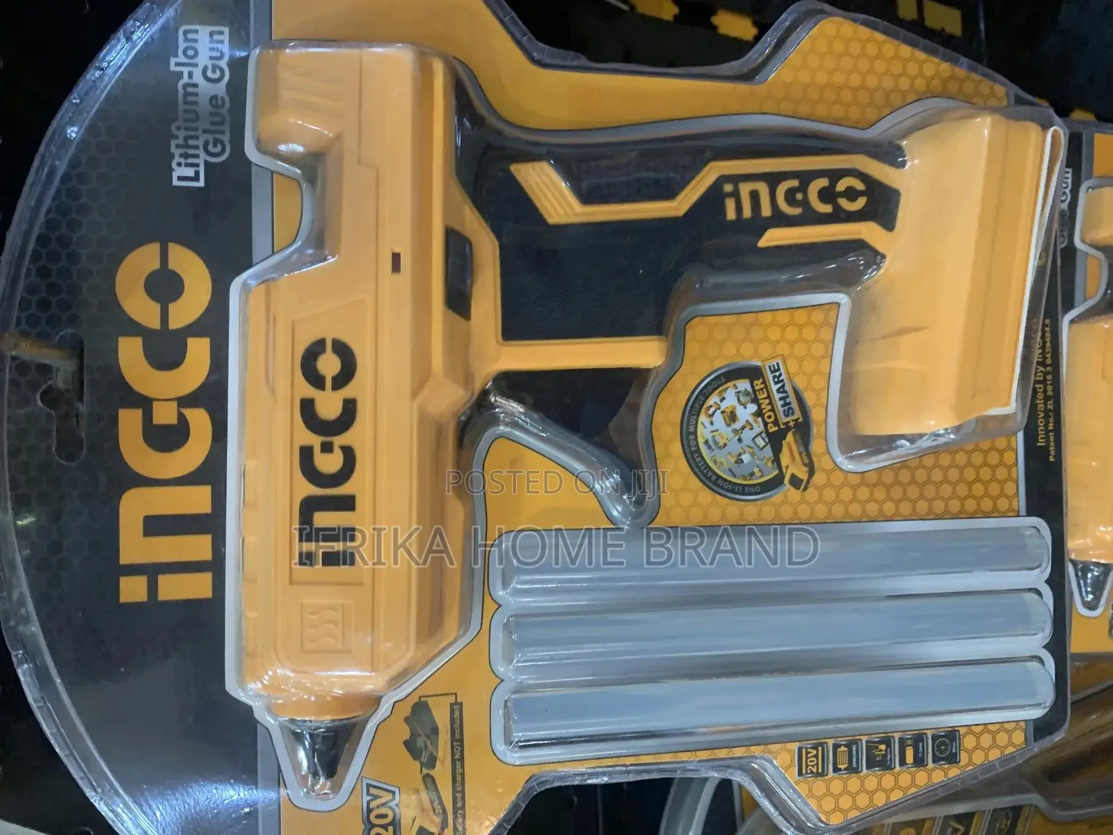 INGCO Hot Melt Glue Gun + 3 Pieces Glue Sticks