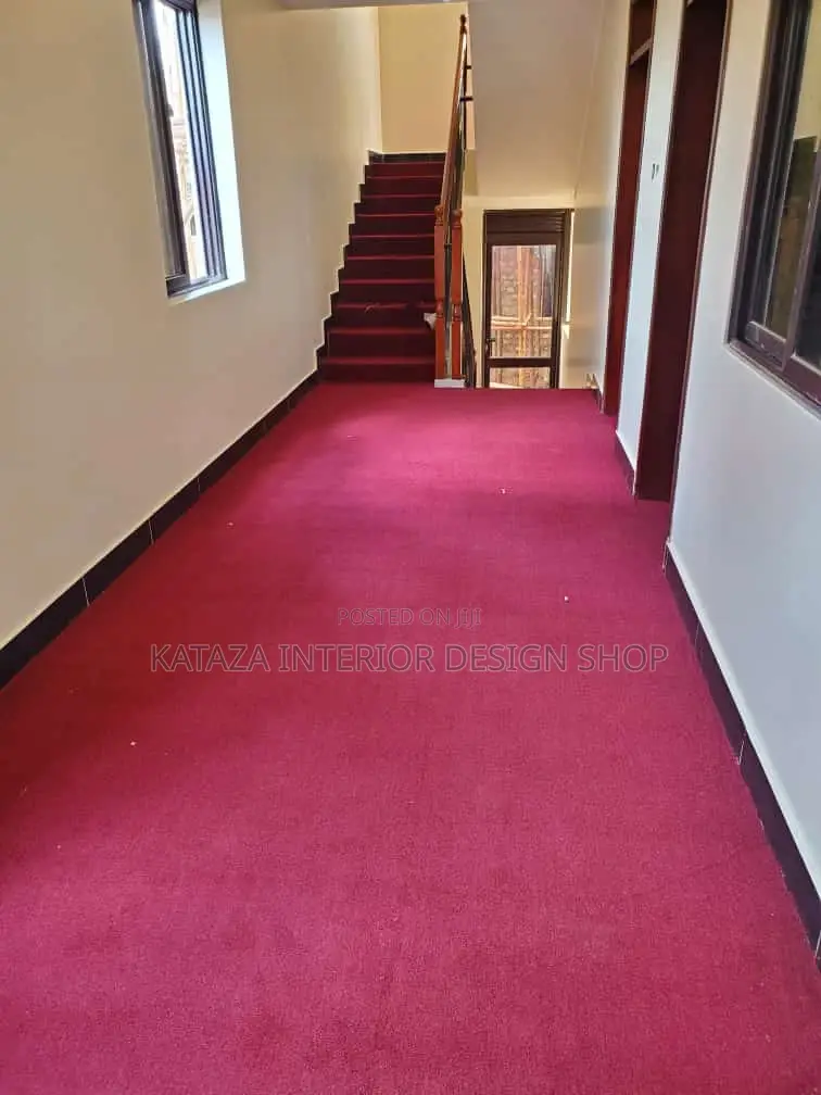 Woolen Carpets