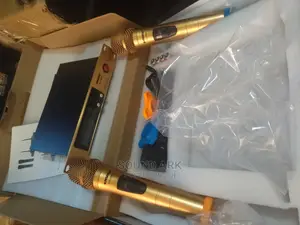 Shure Gold Wireless Microphone