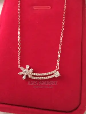 Rose Gold Necklaces Available With the Gift Box