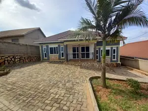 Furnished 3bdrm House in Kira for Sale